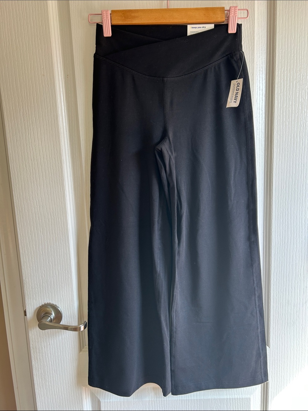 Old Navy Black High-Waist Wide Leg Yoga Pants 10/12